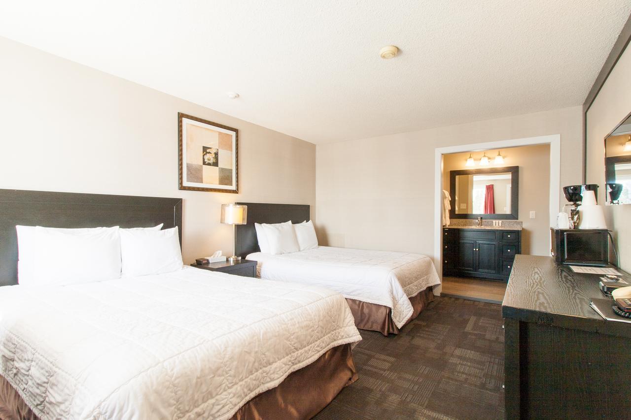 Hotel Moncton Bagian luar foto